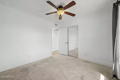 2816 W Villa Maria Drive, Phoenix, AZ 85053 - Photo 46