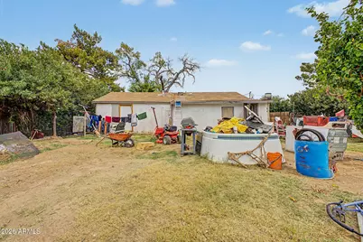 36 S 64th Avenue, Phoenix, AZ 85043 - Photo 22