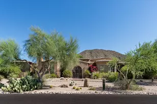 10304 E Foothills Dr, Scottsdale, AZ 85255 - Photo 2