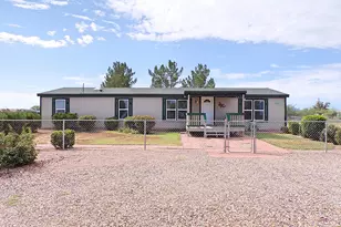 590 E Camino De Tundra, Huachuca City, AZ 85616 - Photo 4