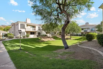 1747 E Northern Avenue #216, Phoenix, AZ 85020 - Photo 1