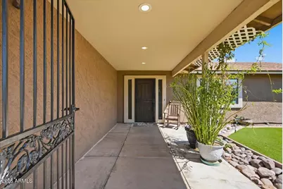 686 W 22nd Avenue, Apache Junction, AZ 85120 - Photo 6