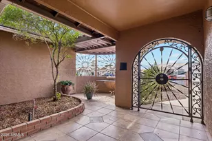 8134 W Maryland Ave, Glendale, AZ 85303 - Photo 10