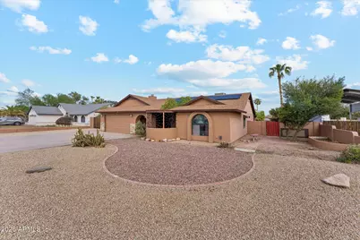 8134 W Maryland Avenue, Glendale, AZ 85303 - Photo 8