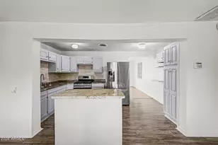 17 W Whyman Ave, Avondale, AZ 85323 - Photo 12
