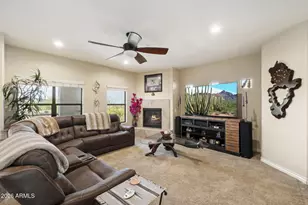 21320 N 56th St, Phoenix, AZ 85054 - Photo 4