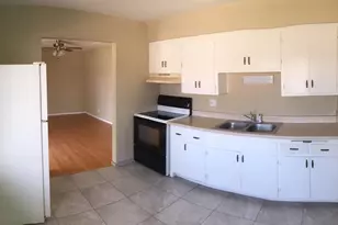 7447 W Becker Ln, Peoria, AZ 85345 - Photo 2