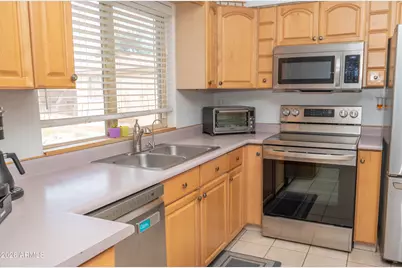 16424 N 38th Street, Phoenix, AZ 85032 - Photo 12