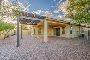 17517 W Pinnacle Vis Dr, Surprise, AZ 85387 - Photo 46