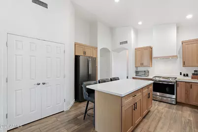 2420 E Darrel Road, Phoenix, AZ 85042 - Photo 12