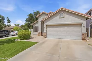 2420 E Darrel Rd, Phoenix, AZ 85042 - Photo 4