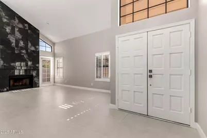 9635 E Sutton Drive, Scottsdale, AZ 85260 - Photo 10