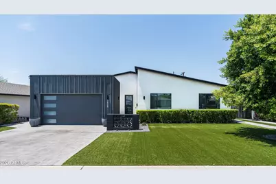 3828 N 32nd Way, Phoenix, AZ 85018 - Photo 2