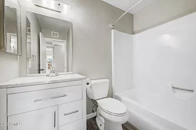 2724 E Holmes Avenue, Mesa, AZ 85204 - Photo 20