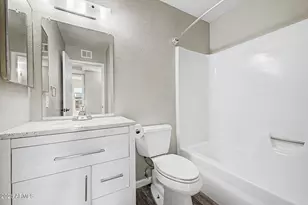2724 E Holmes Ave, Mesa, AZ 85204 - Photo 20
