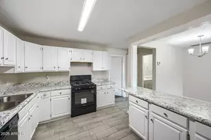 2816 W Marshall Ave, Phoenix, AZ 85017 - Photo 12