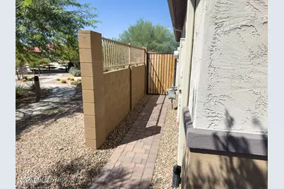 39318 N Trajen Place, San Tan Valley, AZ 85140 - Photo 38