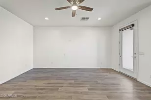 2090 S Dorsey Ln, Tempe, AZ 85282 - Photo 12
