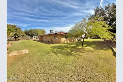 17435 W Maryland Avenue, Waddell, AZ 85355 - Photo 8