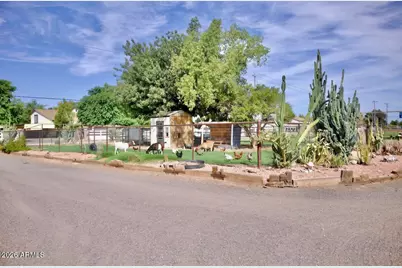 17435 W Maryland Avenue, Waddell, AZ 85355 - Photo 24