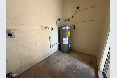 5910 W Golden Lane, Glendale, AZ 85302 - Photo 18