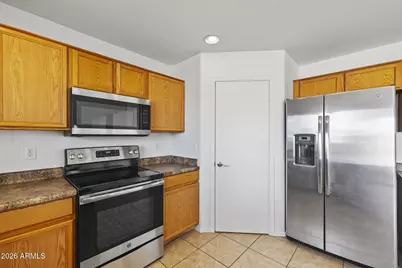 17440 W Caribbean Lane, Surprise, AZ 85388 - Photo 12
