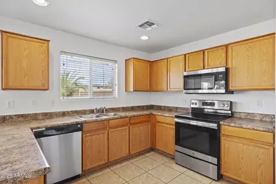 17440 W Caribbean Lane, Surprise, AZ 85388 - Photo 10