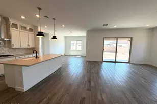 741 W Longwood Dr, Queen Creek, AZ 85140 - Photo 6