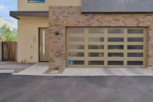901 S Smith Rd, Tempe, AZ 85281 - Photo 1