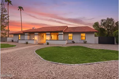 8852 S Lakeshore Drive, Tempe, AZ 85284 - Photo 2