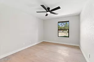8852 S Lakeshore Dr, Tempe, AZ 85284 - Photo 42