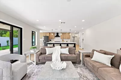 8852 S Lakeshore Drive, Tempe, AZ 85284 - Photo 18