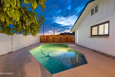 709 E Royal Palm Road, Phoenix, AZ 85020 - Photo 38
