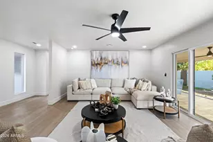 709 E Royal Palm Rd, Phoenix, AZ 85020 - Photo 12