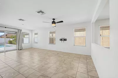 4728 S Riata Street, Gilbert, AZ 85297 - Photo 4