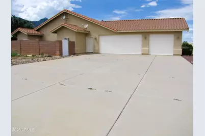 9292 S Lippizan Place, Hereford, AZ 85615 - Photo 14