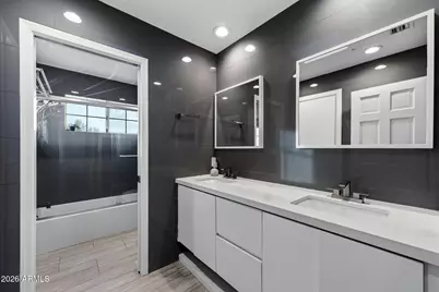 20 E Los Arboles Circle, Tempe, AZ 85284 - Photo 30