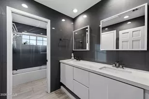 20 E Los Arboles Cir, Tempe, AZ 85284 - Photo 30