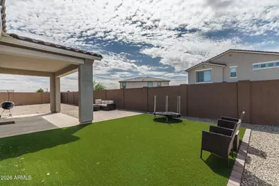 24133 W Gibson Lane, Buckeye, AZ 85326 - Photo 20