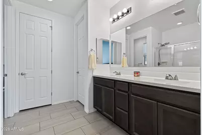 24133 W Gibson Lane, Buckeye, AZ 85326 - Photo 14