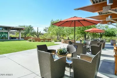 3842 E Cat Balue Drive, Phoenix, AZ 85050 - Photo 36