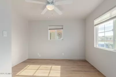3622 W Sunland Avenue, Phoenix, AZ 85041 - Photo 2