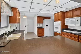 19441 N 99th Dr, Sun City, AZ 85373 - Photo 38