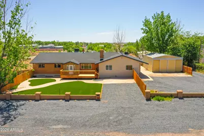 445 W Academy Avenue, Colorado City, AZ 86021 - Photo 1