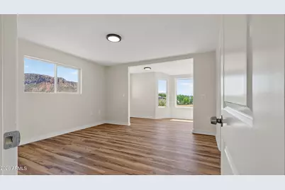 445 W Academy Avenue, Colorado City, AZ 86021 - Photo 18