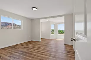 445 W Academy Ave, Colorado City, AZ 86021 - Photo 18