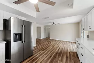1011 Leisure World, Mesa, AZ 85206 - Photo 4
