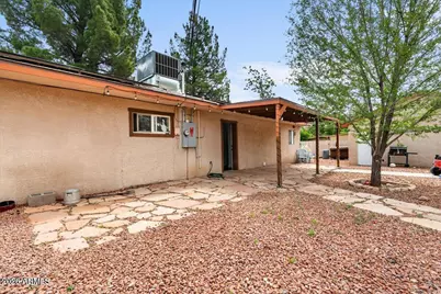 560 Siesta Street, Clarkdale, AZ 86324 - Photo 1
