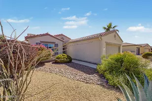 19119 N Casa Blanca Way, Surprise, AZ 85387 - Photo 2