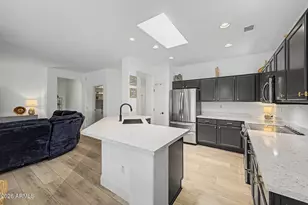 19119 N Casa Blanca Way, Surprise, AZ 85387 - Photo 12